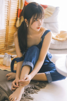 坐到师父的紫根上写作业视频